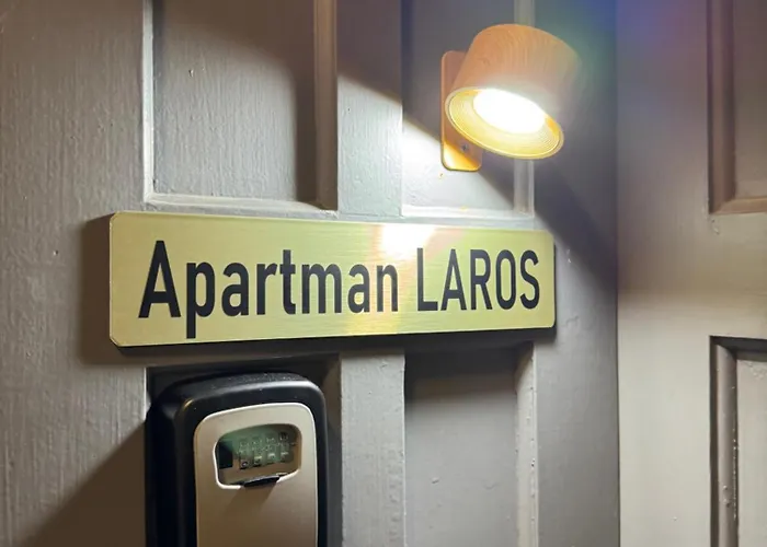 Apartmán Laros *