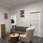 Laros Apartmán *