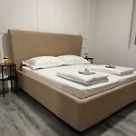 Laros 公寓