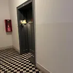 Laros 公寓