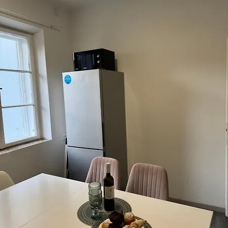 Διαμέρισμα Laros